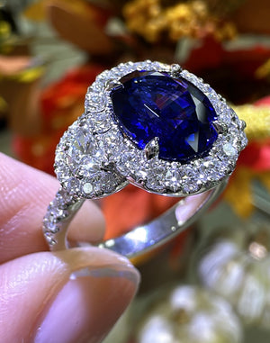 4.74ct tw Royal Blue Sapphire & Diamond Ring