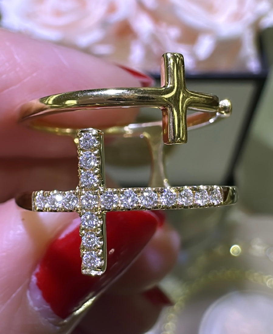 Double Cross 0.16carat Diamond & Gold Ring