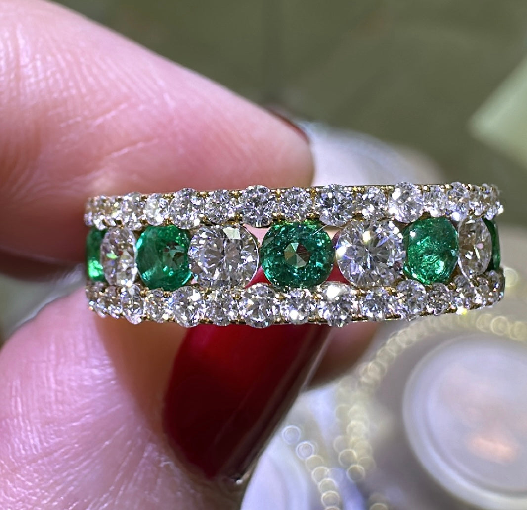 1.46carat Green Emerald And Diamond Band Ring