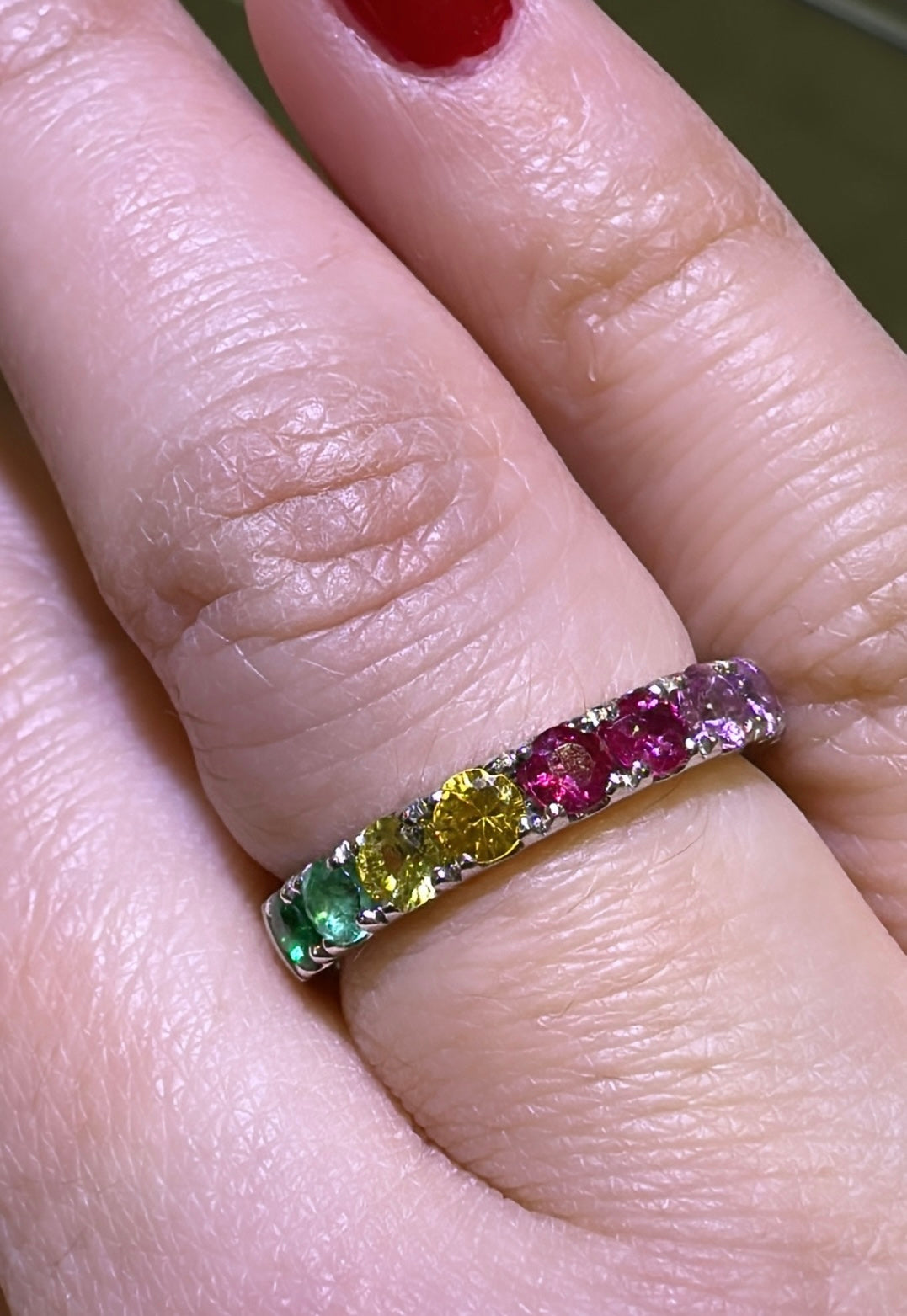 1.55ct tw Rainbow Sapphire Ring