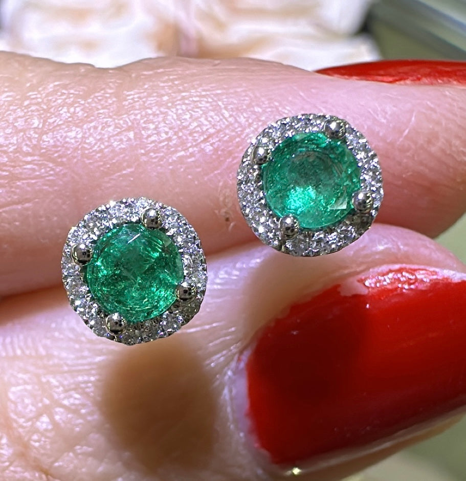 Green Emerald 0.58carat Diamond Stud Earrings