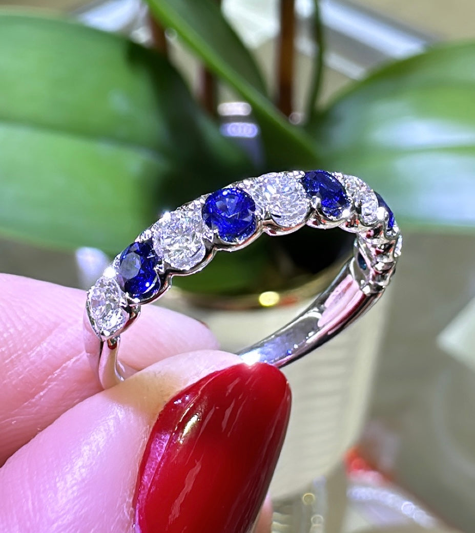 1.08ct tw Blue Sapphire Alternating Diamond Ring