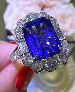 Tanzanite 5.01carat Diamond Statement Cocktail Ring