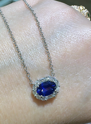 1.29ct t w Ladies Diamond & Sapphire Oval Pendant Necklace