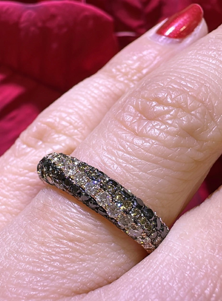 1.25ct tw Champagne and Black Diamond Fancy Color Band Ring