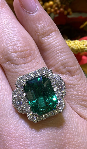 GRS Certified Emerald Statement 7.31carat Zambian Emerald - Cut Emerald & Diamond Ring