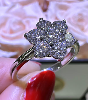 Diamond 1.01ct t.w. Cluster Flower Shape Ring