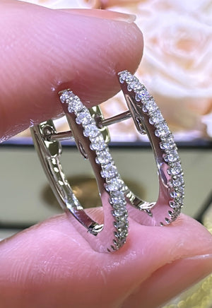 0.15ct tw Diamond Huggie Hoop Earrings