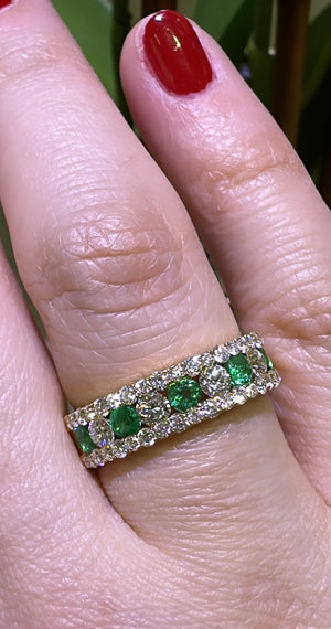 1.46carat Green Emerald And Diamond Band Ring