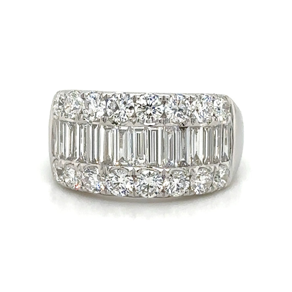 2.33ct tw Baguette and Round Cut Diamond Ring