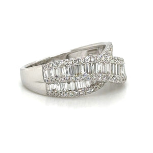 1.37ct tw Diamond Baguette and Round cut Criss Cross Ring