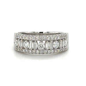 1.16ct tw Baguette and Round Cut Diamond Ring