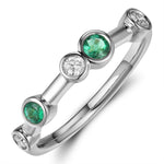 0.30ct tw Alternating Diamond And Emerald Bezel Ring