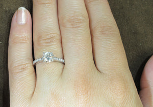 1.00ct Round Brilliant Cut Diamond Engagement Ring