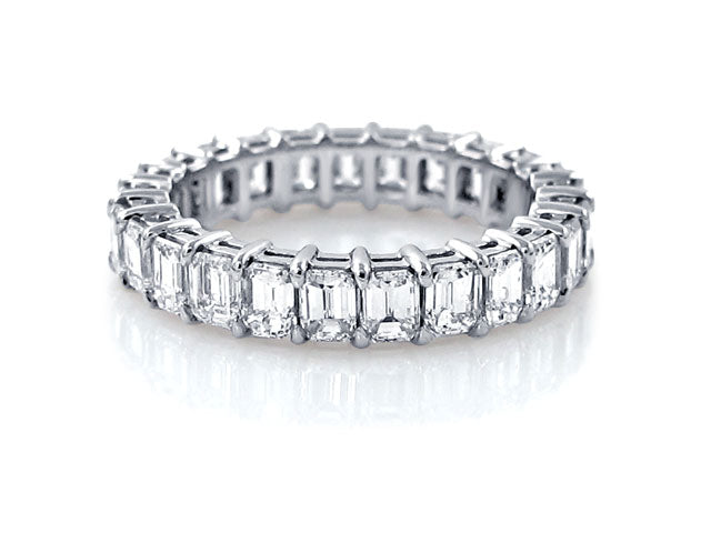 Emerald Cut Diamond Eternity Ring in Platinum 2.80ctw