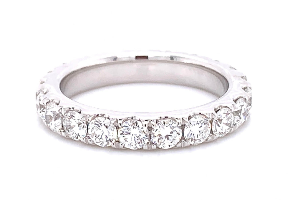 All the way Arround Diamond & Platinum Eternity Ring