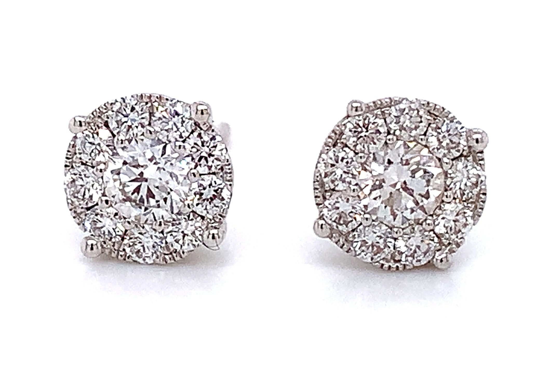 0.38ct tw Cluster Diamond stud Earrings