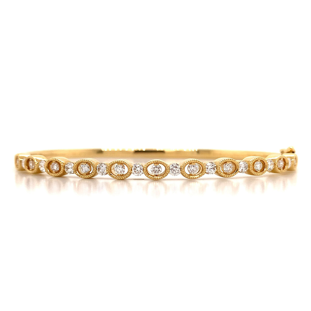 0.77ctw Diamond Yellow Gold Bangle Bracelet