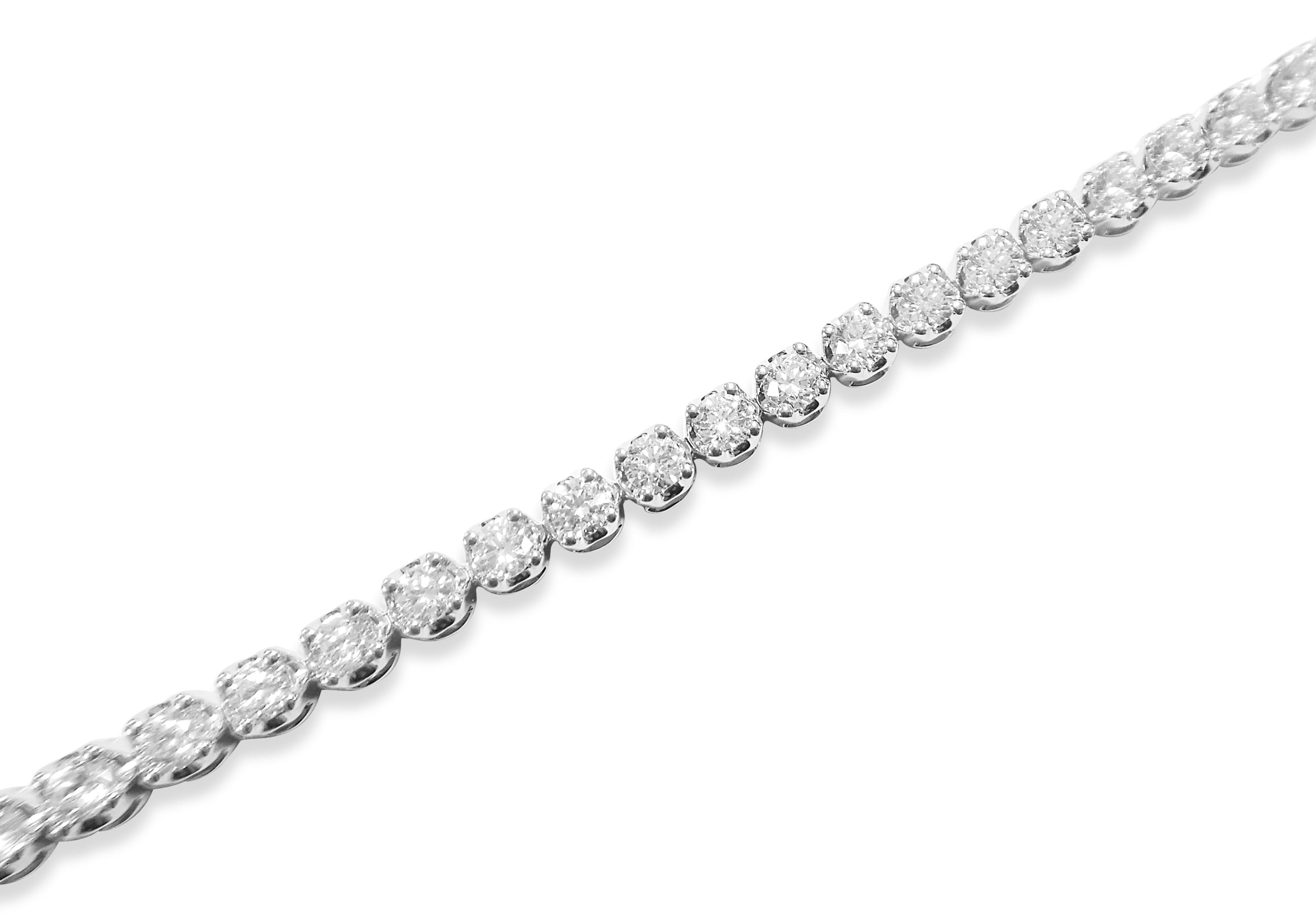 Diamond Tennis Bracelet 4.07CT T.W.