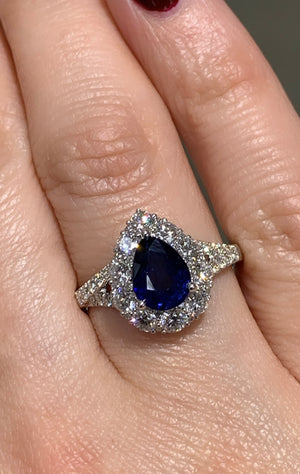 1.78ct tw Diamond Pear Shape Sapphire Ring