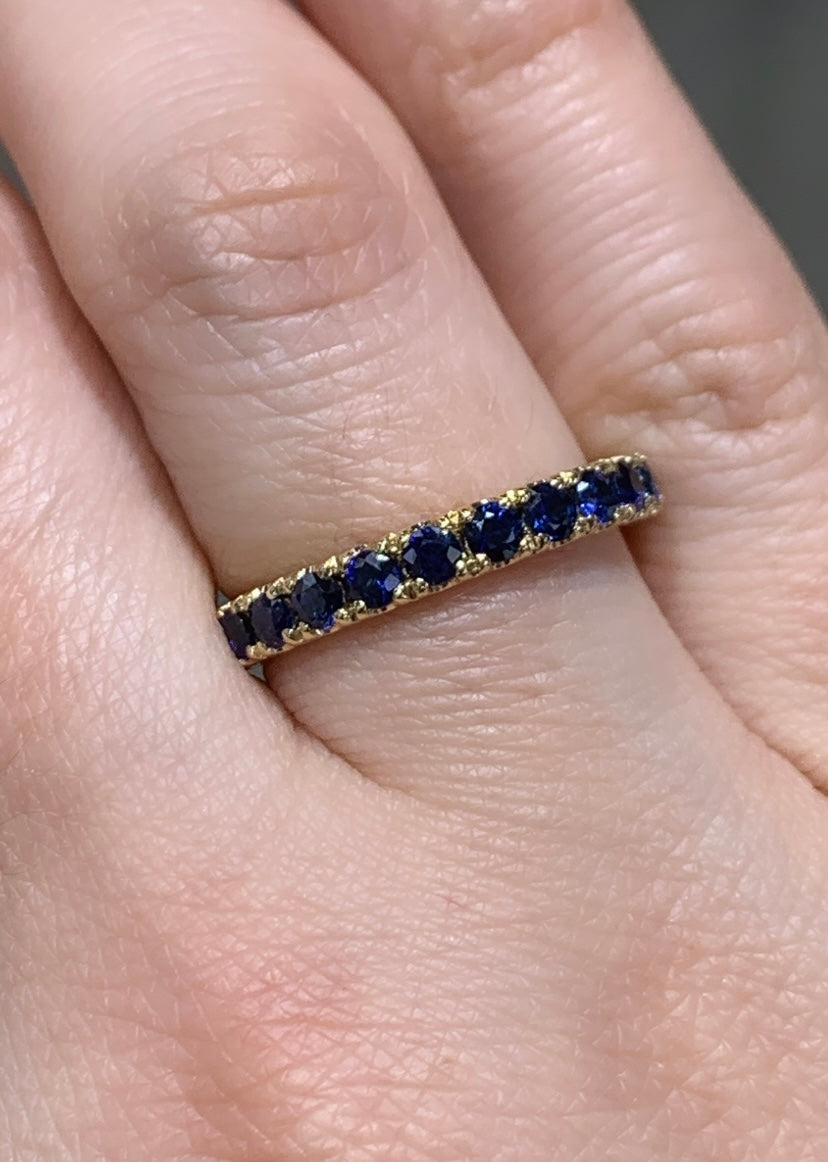 Gold / platinum blue sapphire and diamond half eternity ring rz1523